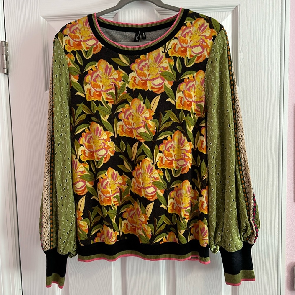 Anthropologie lightweight sweater